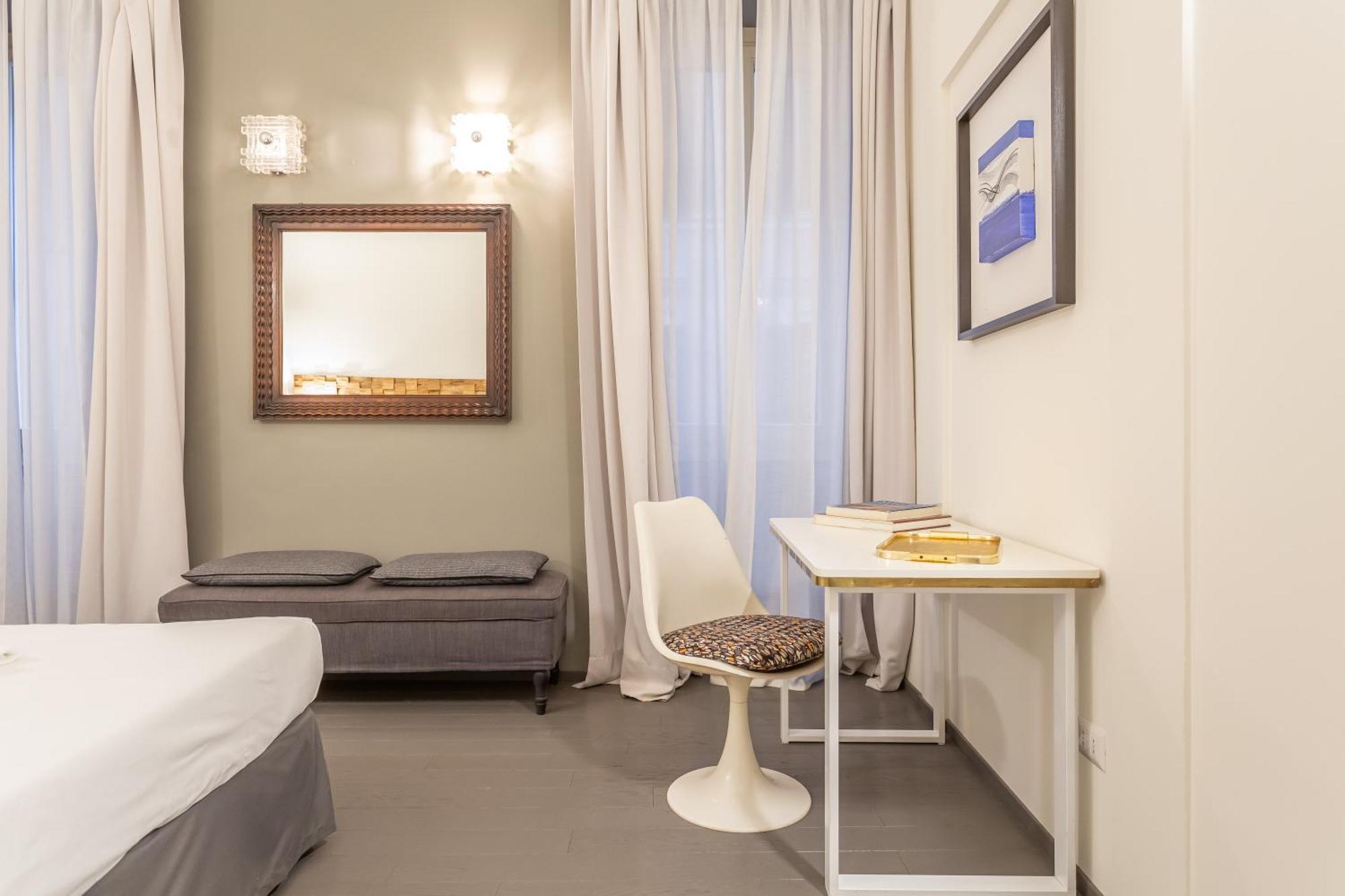 Spanish Steps Deluxe Apartment โรม ภายนอก รูปภาพ