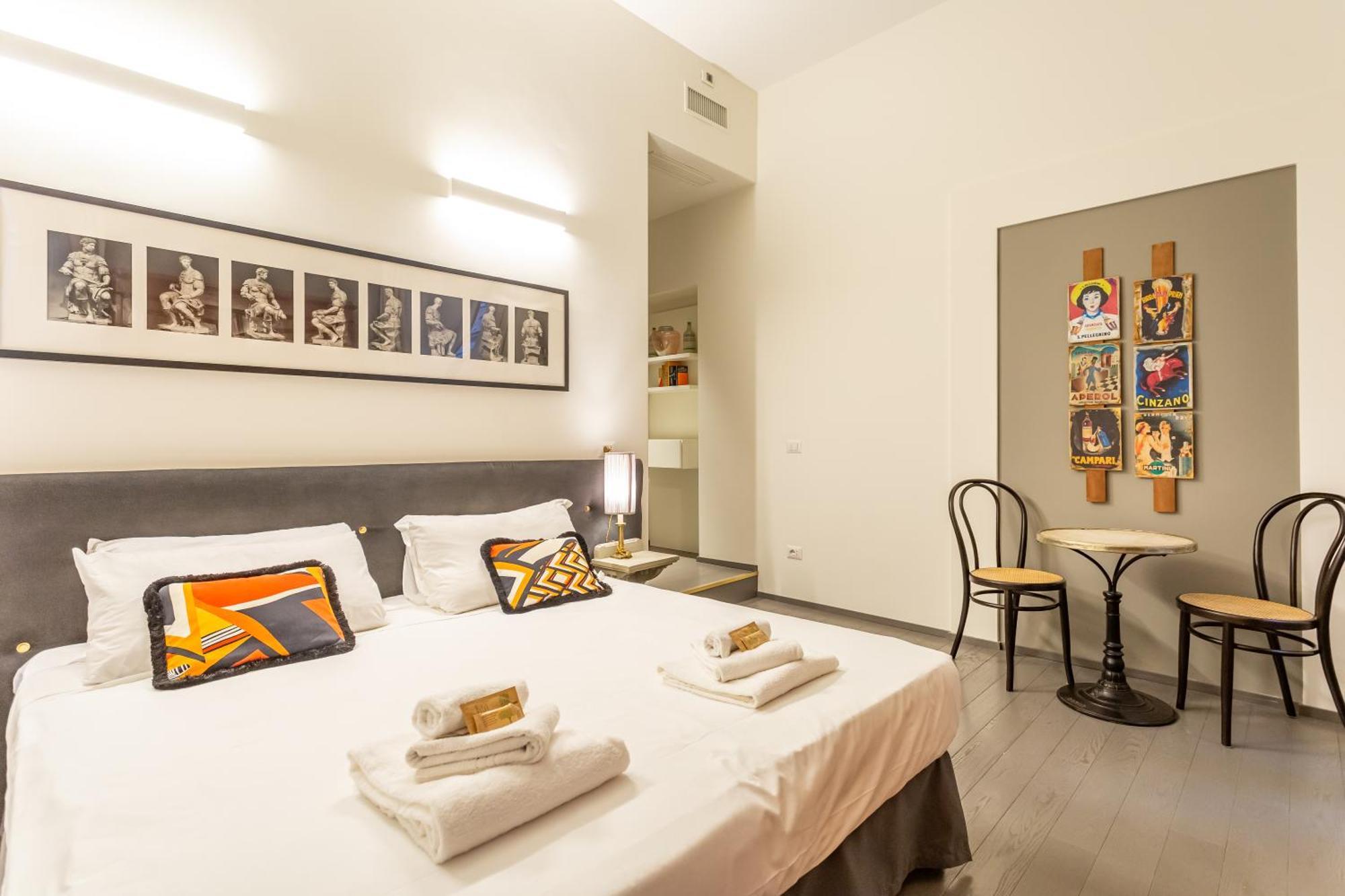 Spanish Steps Deluxe Apartment โรม ภายนอก รูปภาพ