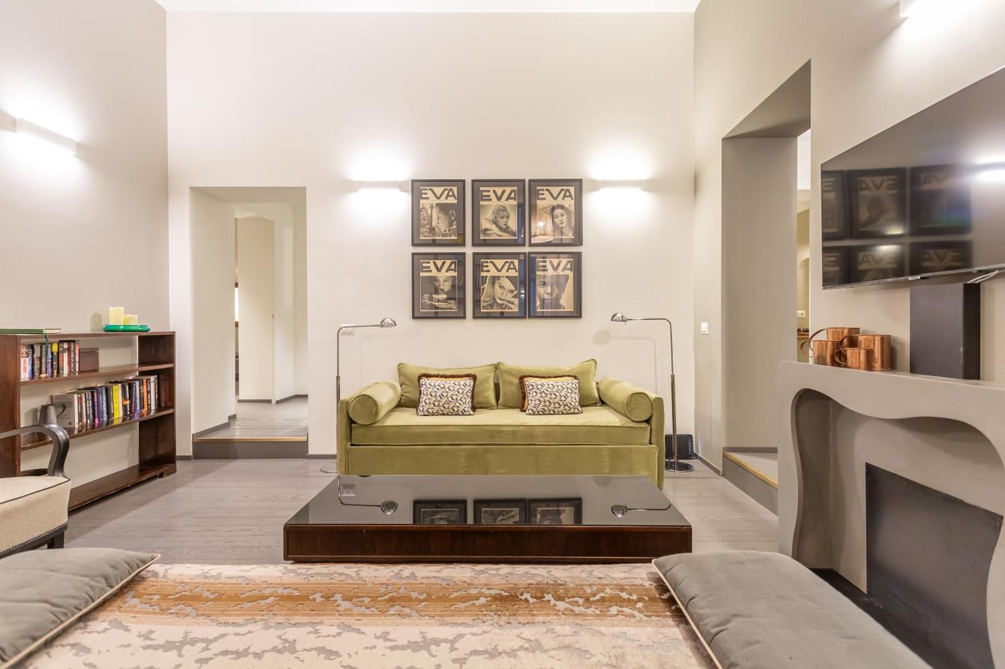 Spanish Steps Deluxe Apartment โรม ภายนอก รูปภาพ