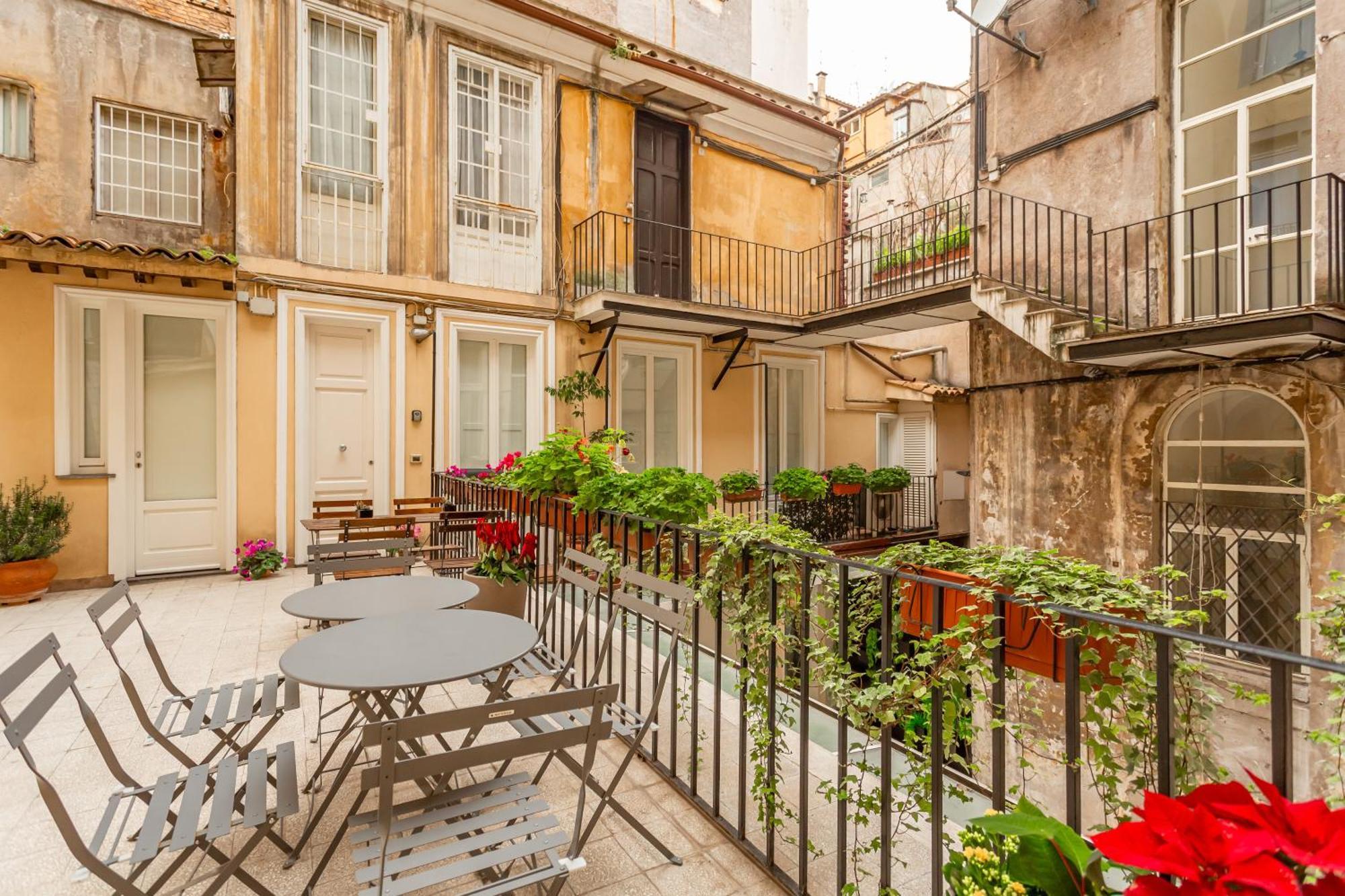 Spanish Steps Deluxe Apartment โรม ภายนอก รูปภาพ